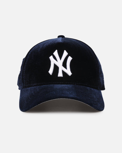 New Era New York Yankees 'Velvet Official Team Color' 9FORTY A-Frame Snapback Navy