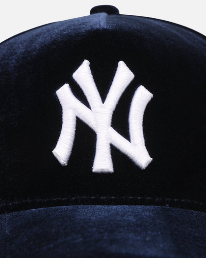 New Era New York Yankees 'Velvet Official Team Color' 9FORTY A-Frame Snapback Navy